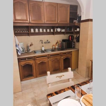 Apartment 95 M2, Center Of Sitia, Wifi, 350M Beach Kültér fotó