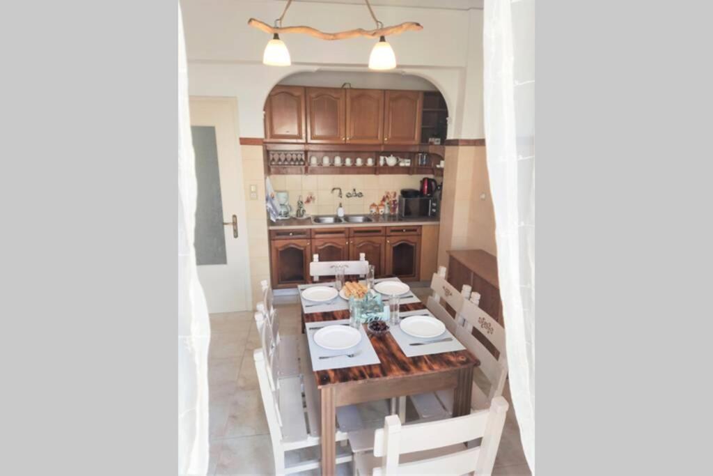 Apartment 95 M2, Center Of Sitia, Wifi, 350M Beach Kültér fotó
